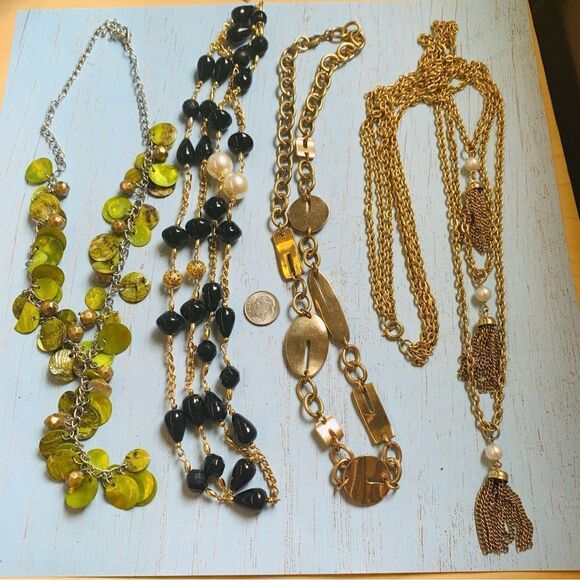 Necklace Bundle  - Picture 1 of 5